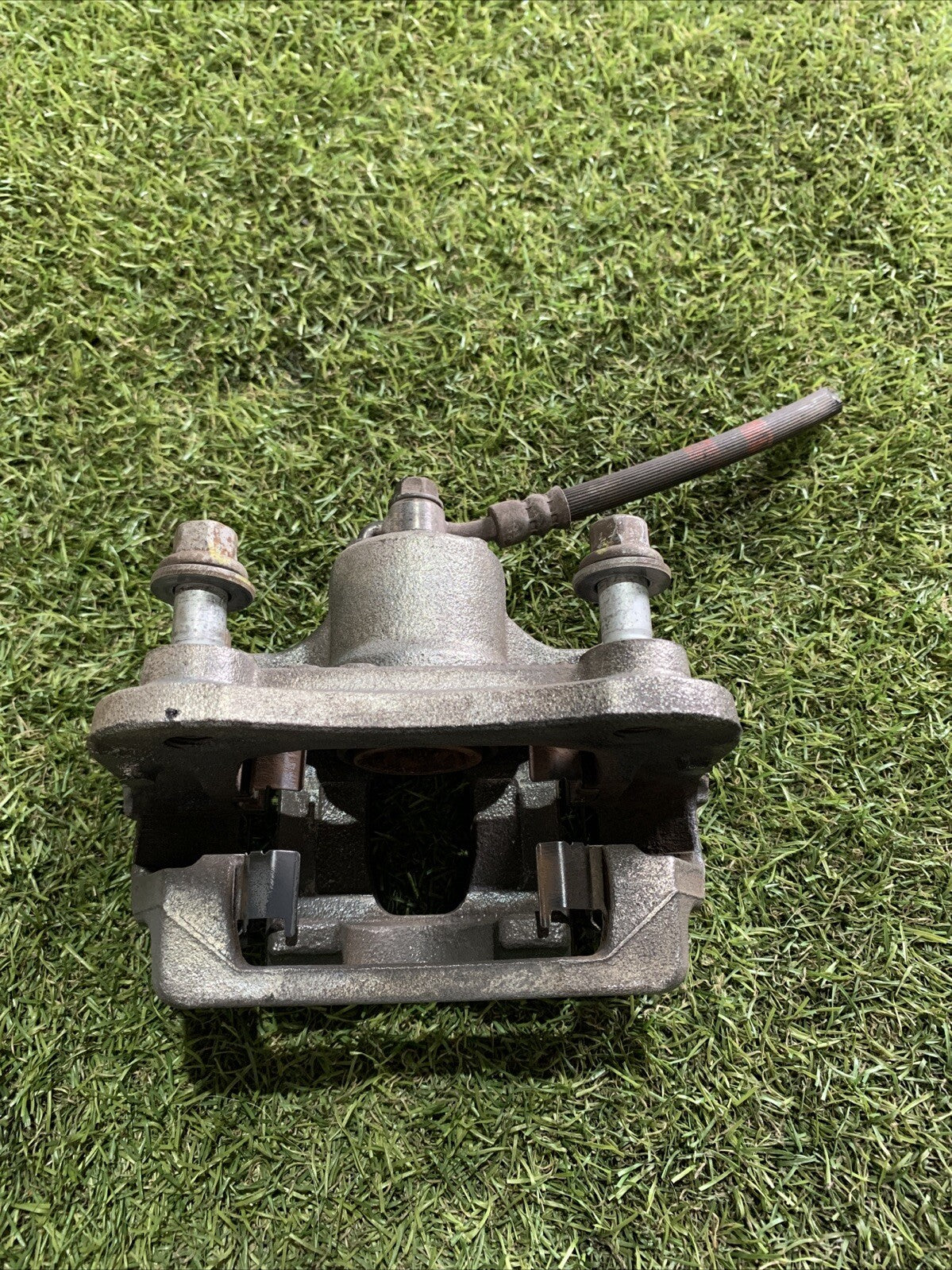 Pinza Freno Posteriore Destra Kia Sportage 2017 1.7 Diesel 58230D 7000 (2)