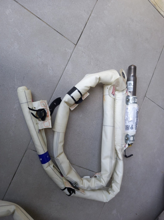airbag tendina laterale destra VOLKSWAGEN GOLF 6 5K6880742F