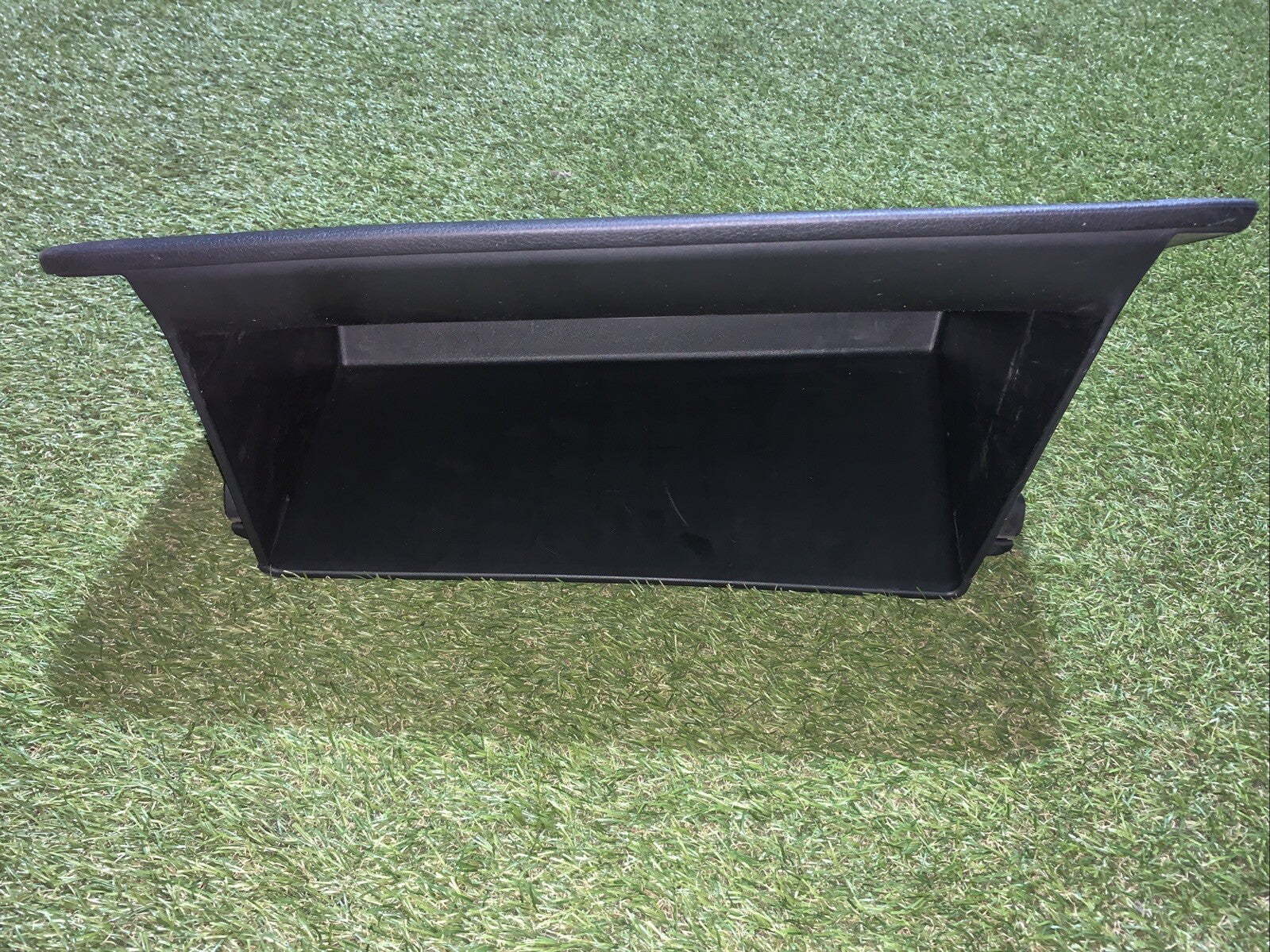 Cassetto Porta Oggetti Kia Sportage 2023 84510-R2000WK