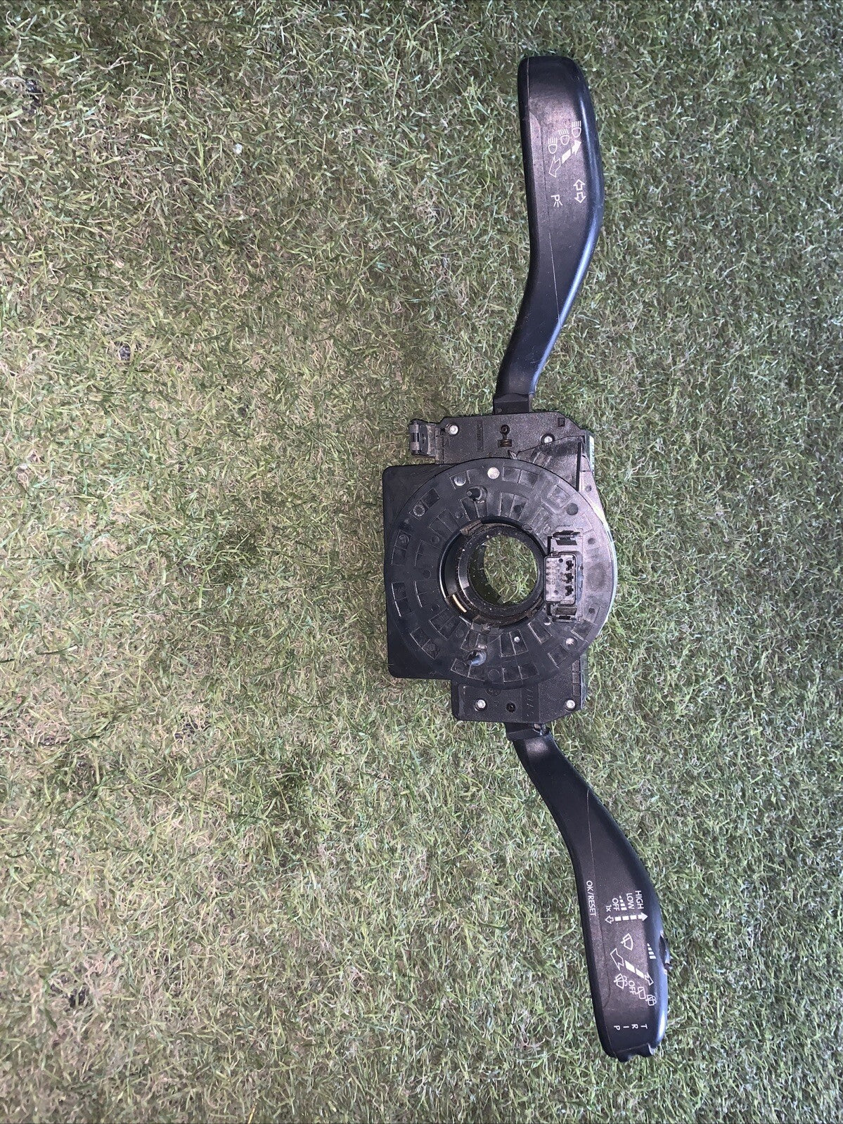 DEVIOLUCI CON CONTATTO SPIRALATO SKODA FABIA 2011 6Q0953503EE