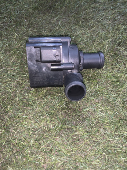 06H121601N POMPA ACQUA AUSILIARIA AUDI Q7 (4MB)(2015)