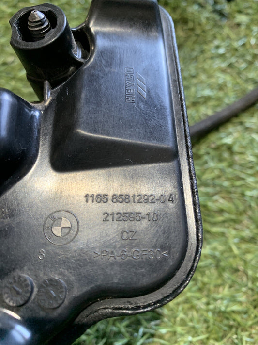 Accumulatore a depressione originale BMW F40 F45 F46 G20 G21 G30 G31 F48 F39 G01