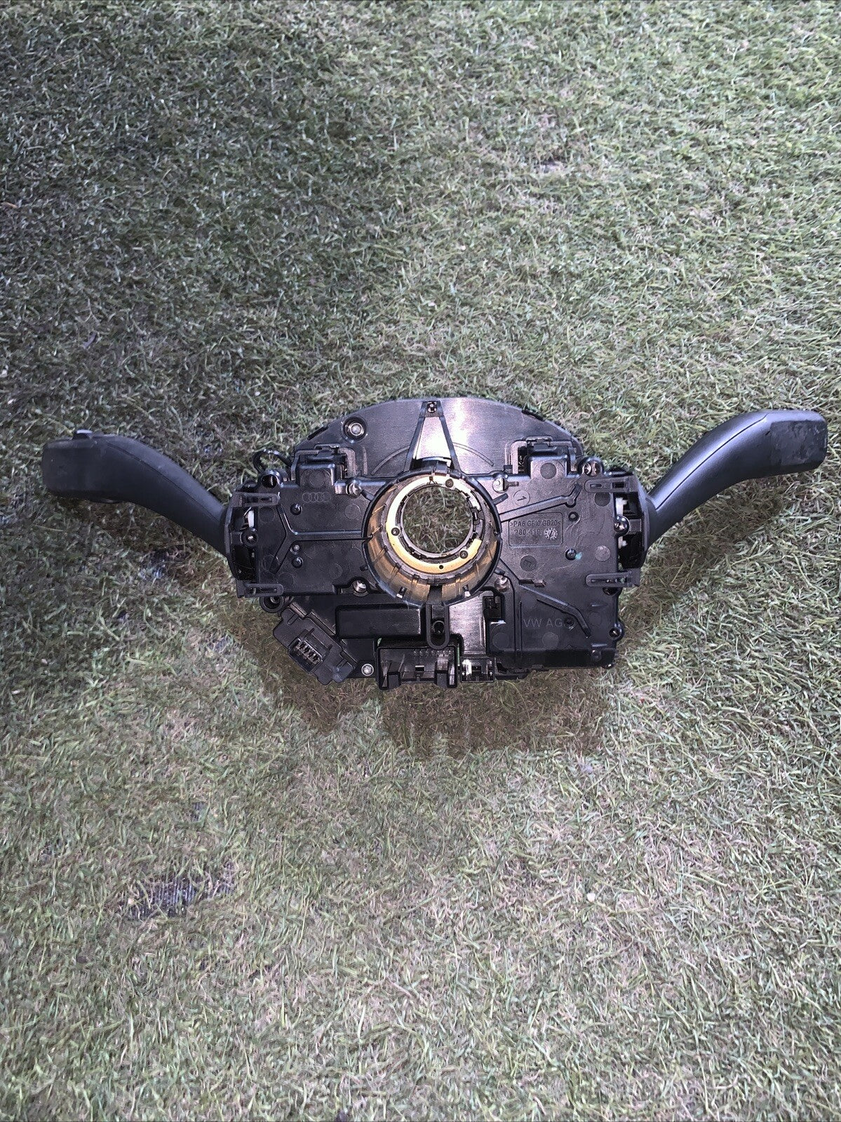 8R0953502J DEVIOLUCI AUDI A4 2.0 105KW 5P D AUT (2011)