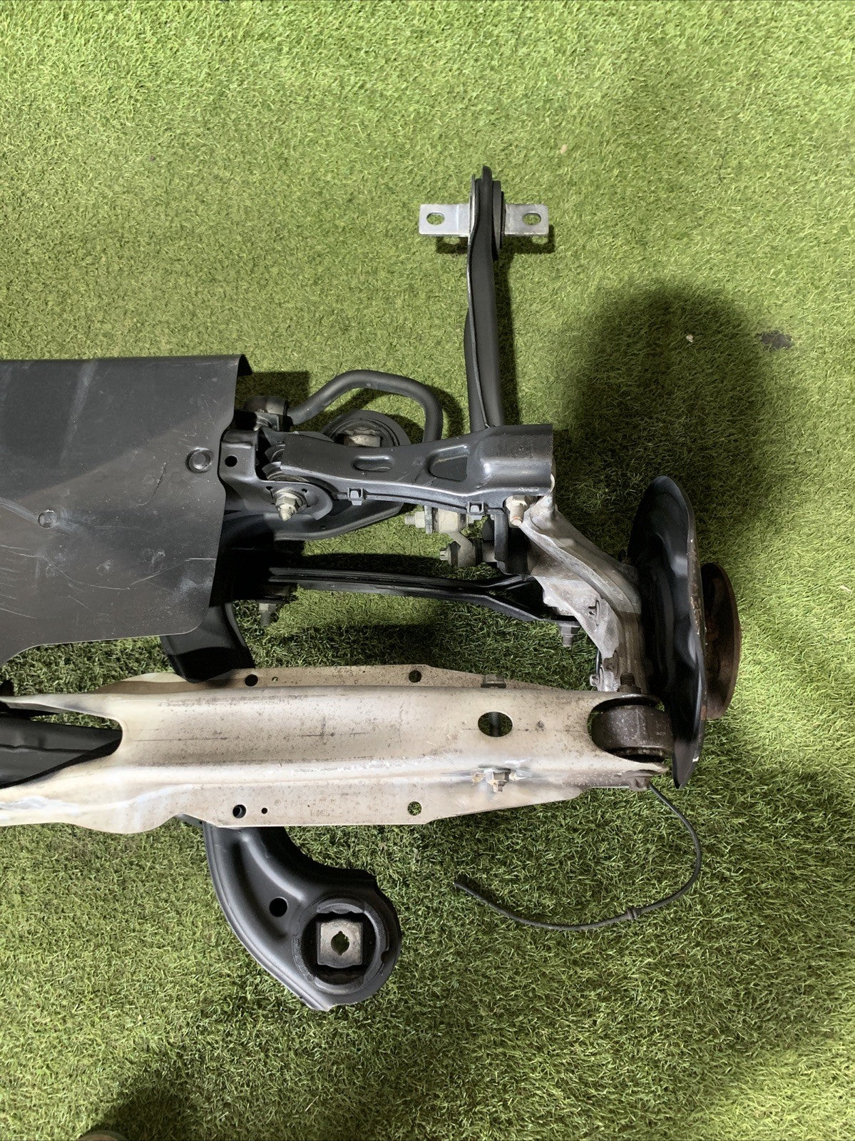 Ponte Assale Posteriore Mercedes Classe A W176 2463504001