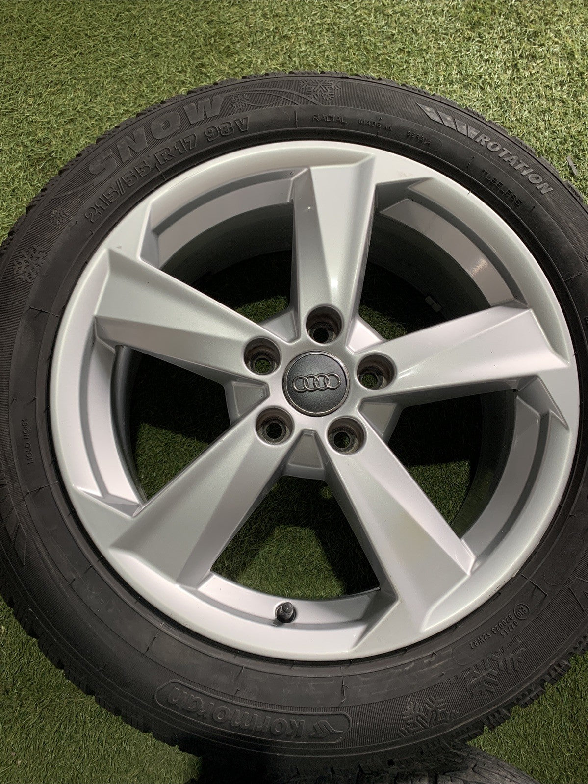 4 Cerchi In Lega Da 17 Con Gomme Audi Q2 81A601025B