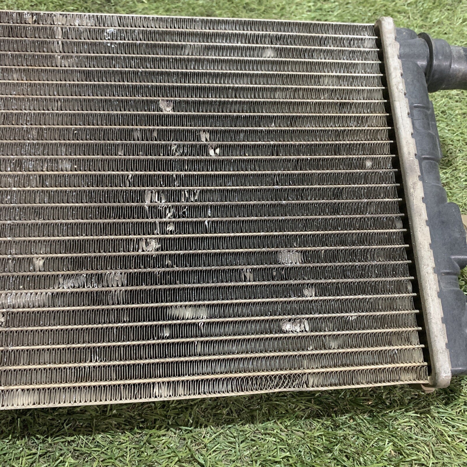 Radiatore Acqua Raffreddamento Motore Per Fiat Cinquecento Seicento 1.1 900 0.9