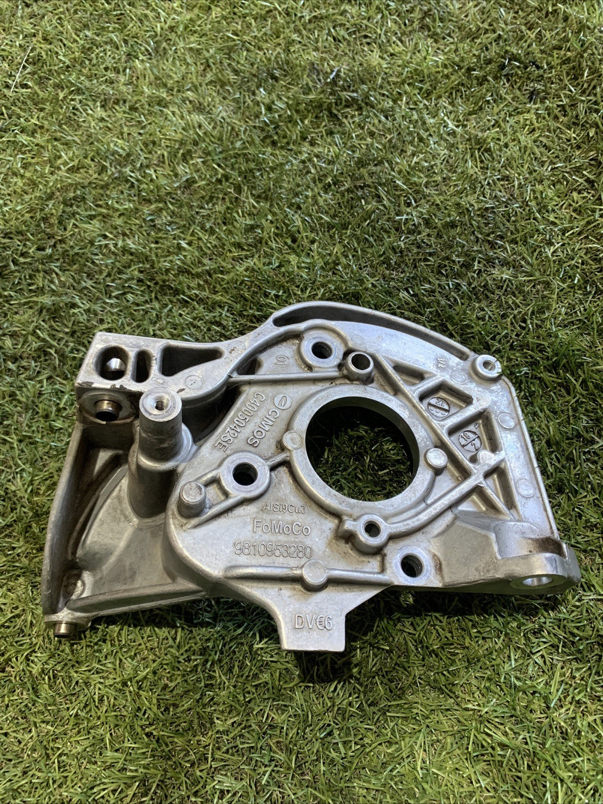 Supporto Pompa Carburante Ford Fiesta 2018 1.5 Diesel XUJG 9810953280