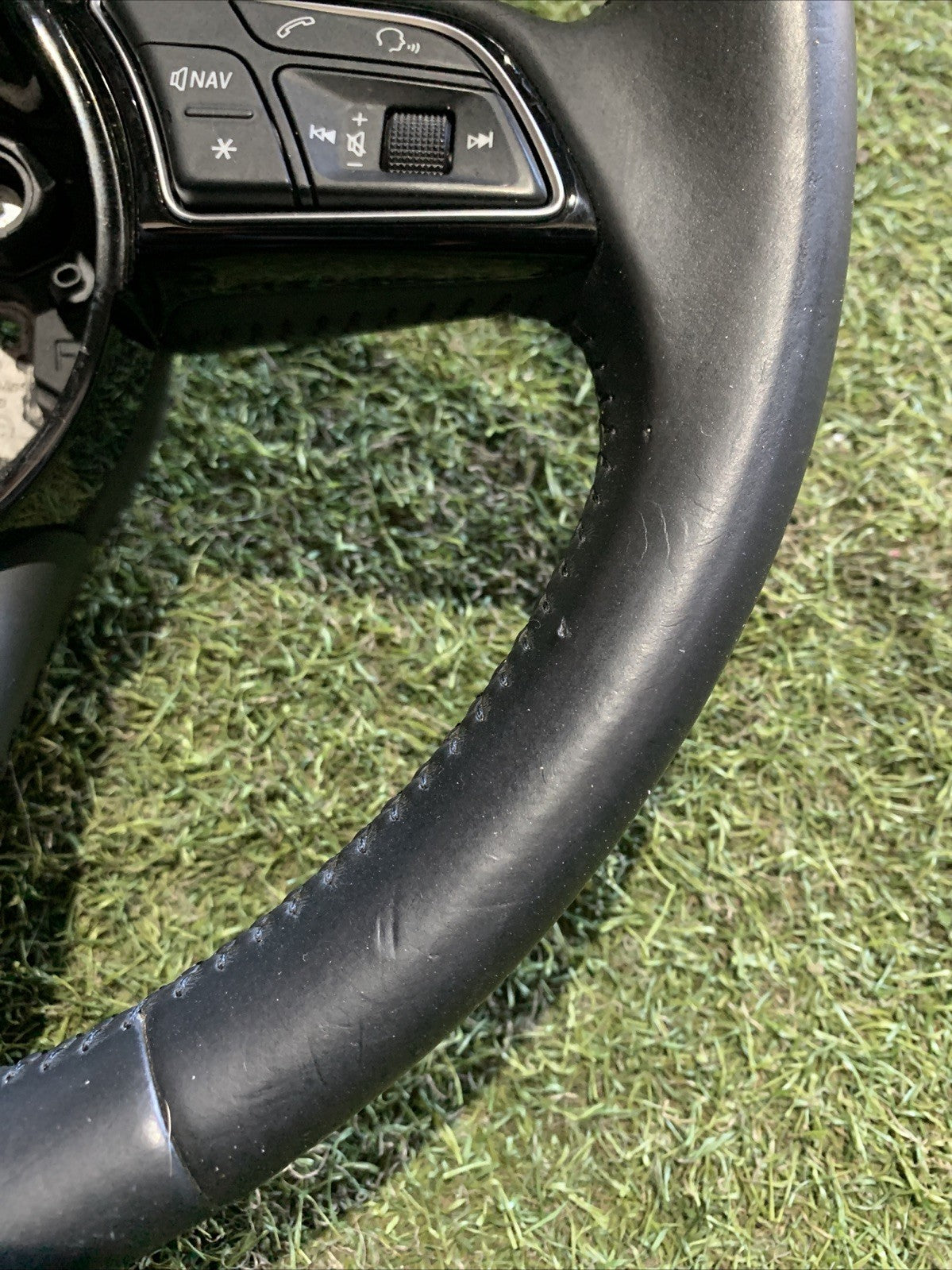 VOLANTE AUDI Q2 2016 8V0419091CG