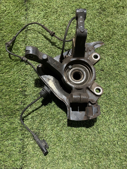 Mozzo Montante Fusello Anteriore Sinistro Lancia Ypsilon 2006 1.2 Benzina