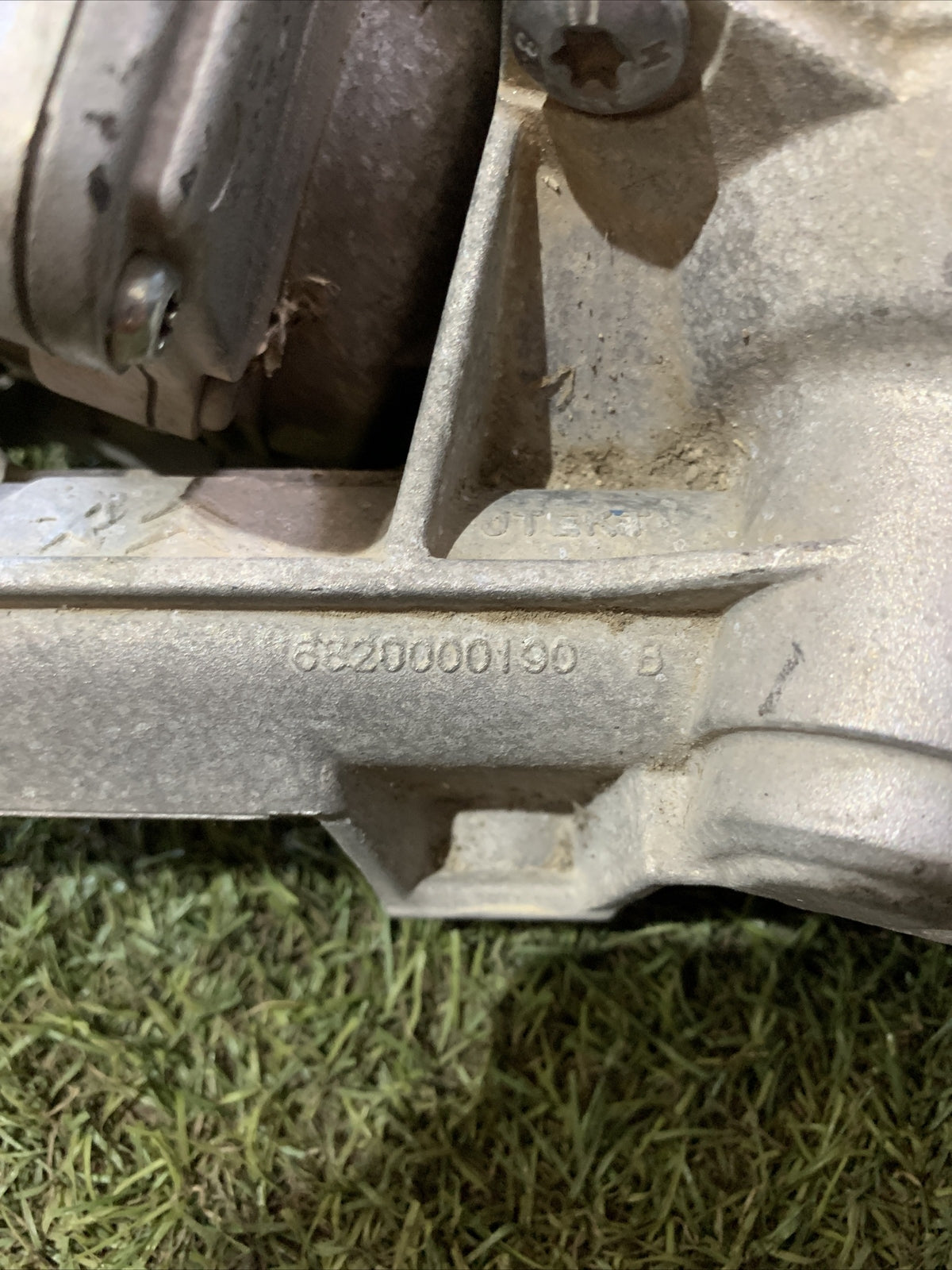 6820000190B SCATOLA STERZO ELETTRICA PEUGEOT 208 1.6