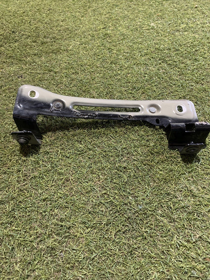 Staffa Parafango Anteriore Sinistro Audi Q7 2016 4M0821431