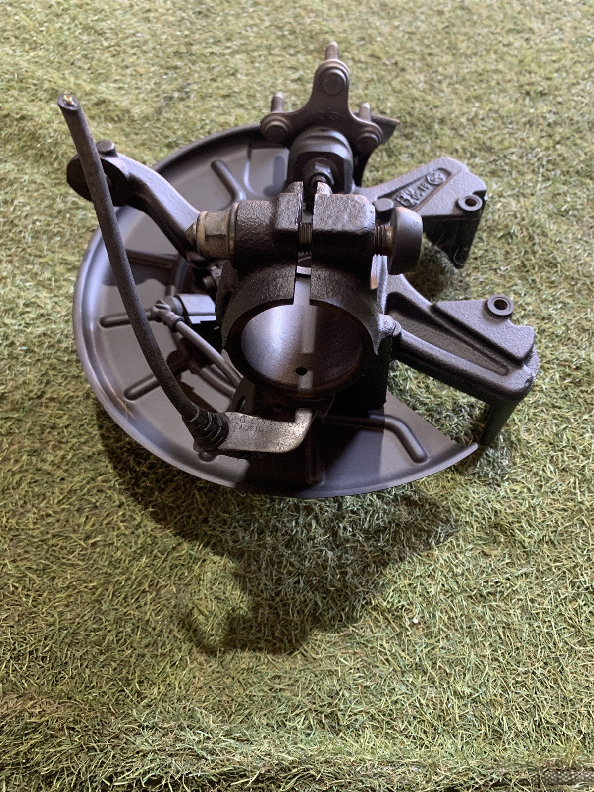 MOZZO MONTANTE FUSELLO ANTERIORE DESTRO VOLKSWAGEN GOLF 5 1.9 DIESEL 1K0407256P