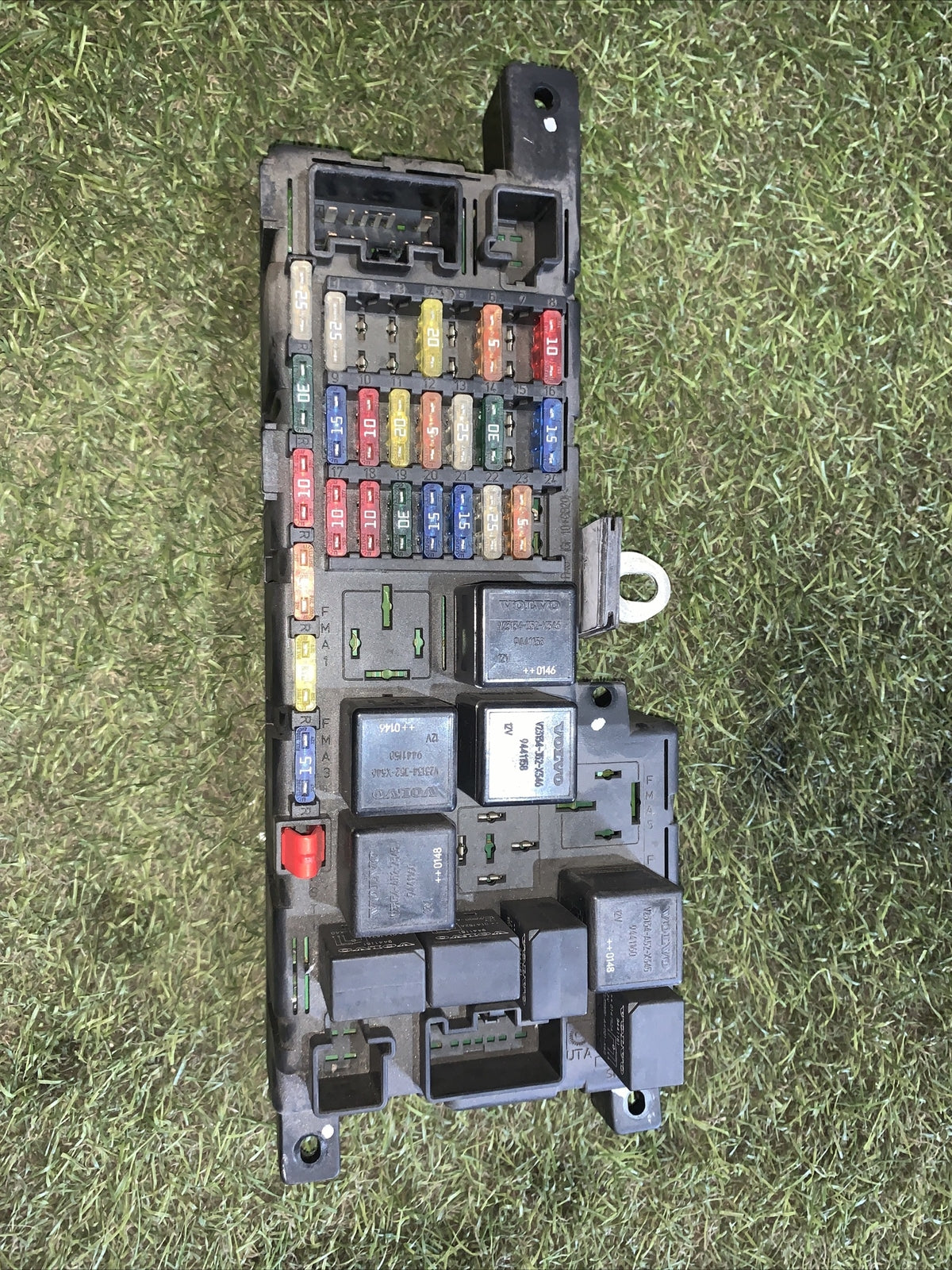 Centralina Porta Fusibili Volvo S60 8637841