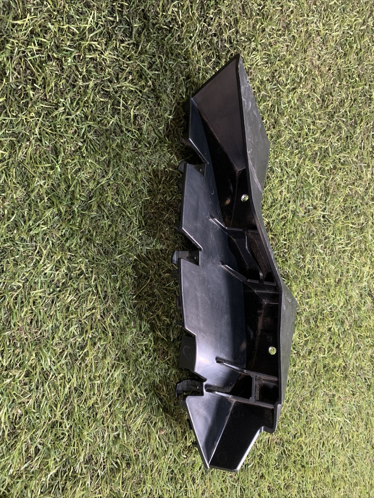 Staffa Paraurti Posteriore Destro Ford Kuga 2022 LV4B-17E850-D