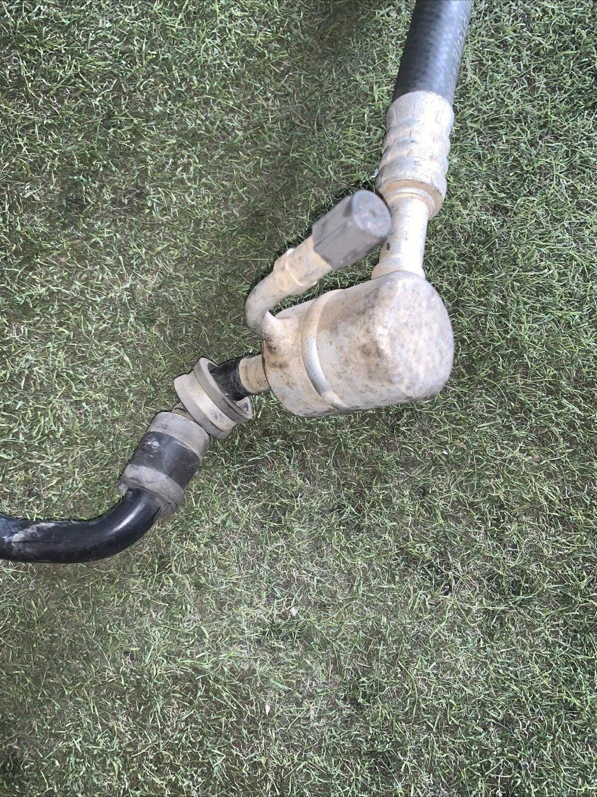 TUBO ARIA CONDIZIONATA  VW GOLF IV SERIE TDI COD 1J1820743H