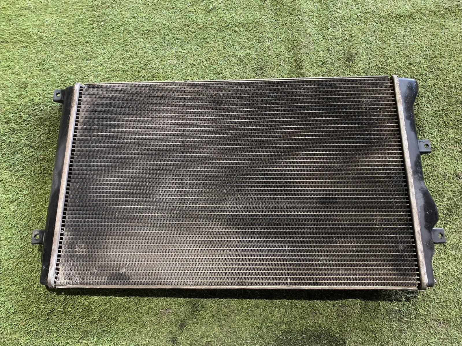 Radiatore Acqua Audi A3 8P 2004 1.9 Diesel 1K0121253AA