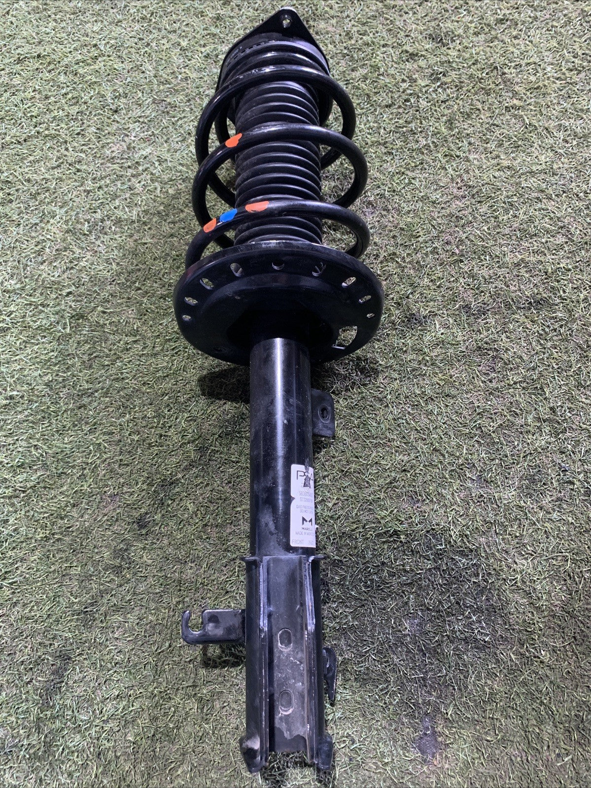 AMMORTIZZATORE ANTERIORE DESTRO PER PEUGEOT 2008 Serie 9836654680 (19 ) 1.2 BENZ