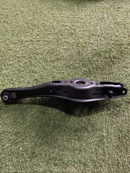 3Q0505311G BRACCIO OSCILLANTE POSTERIORE INFERIORE DESTRO VOLKSWAGEN GOLF 7 2.0