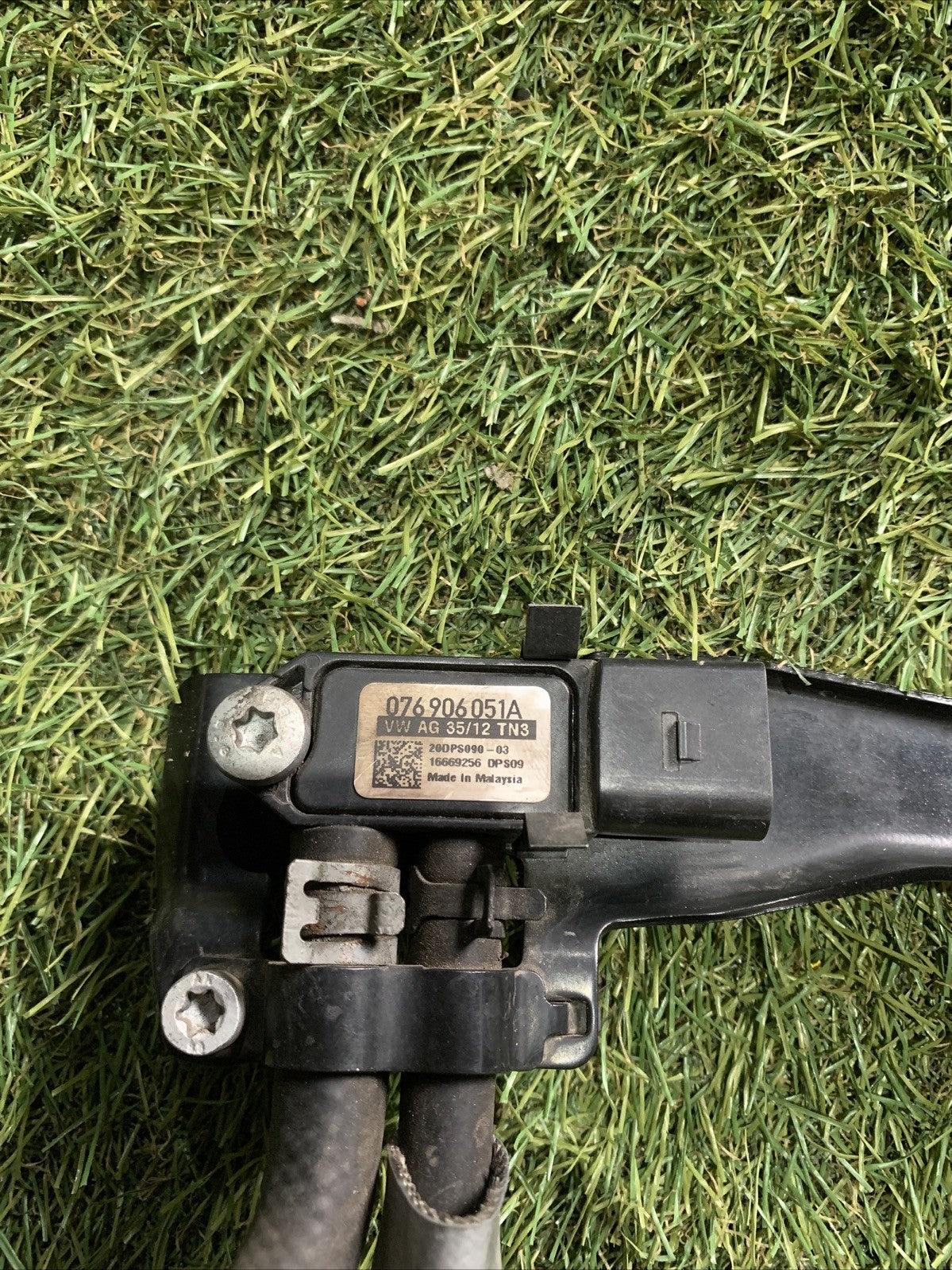 Sensore Di Pressione Gas Di Scarico Volkswagen Golf 6 2.0 076906051A