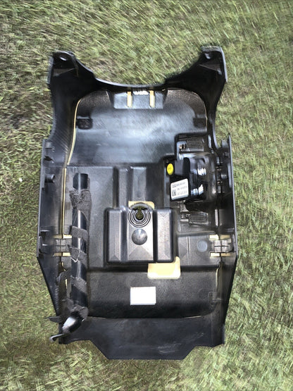 Rivestimento Piantone Sterzo Inferiore Con Pulsante Audi Q7 2016 4M0953516A