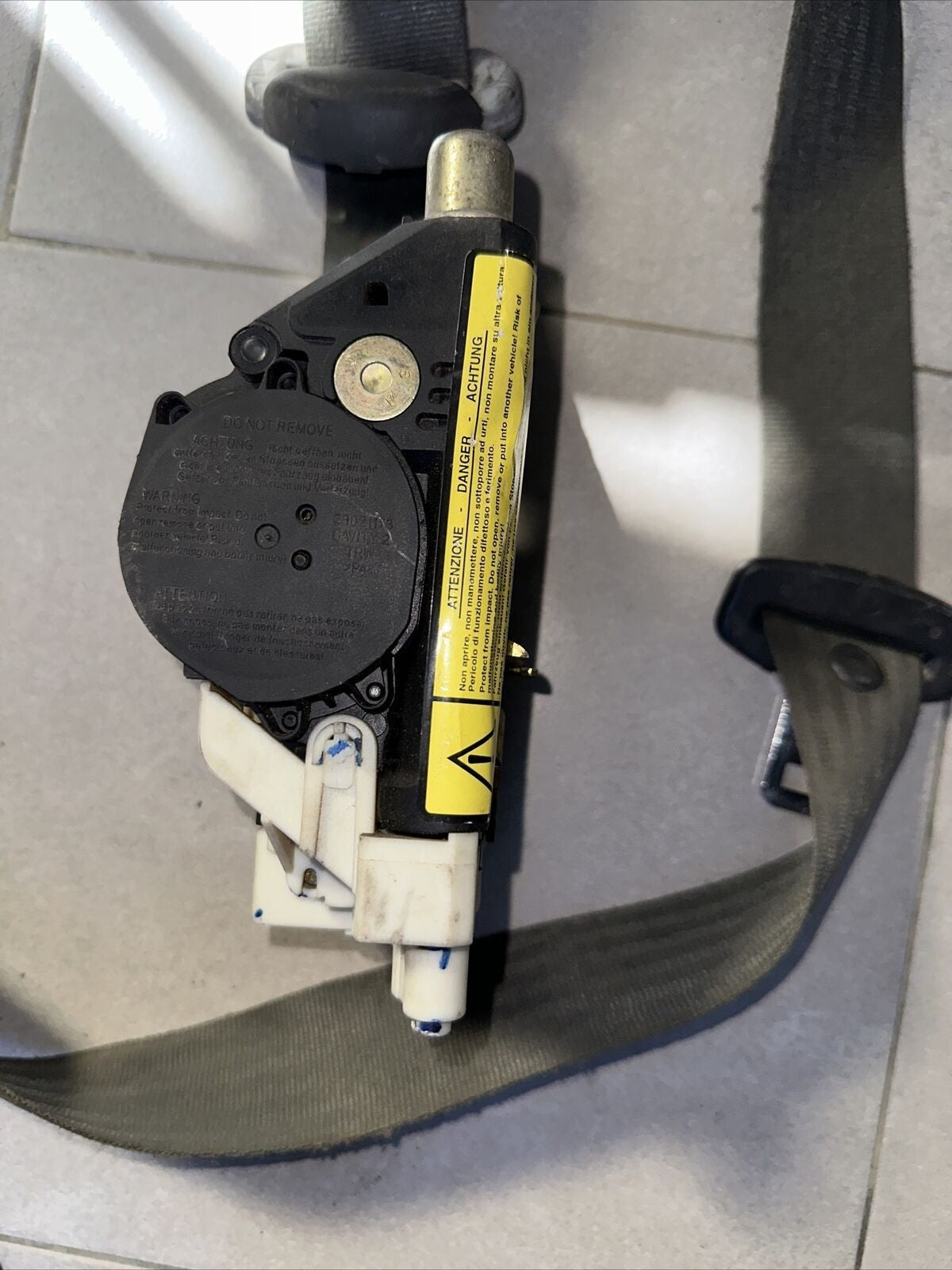 CINTURA DI SICUREZZA ANTERIORE SINISTRA FIAT GRANDE PUNTO 33043156A 1214708
