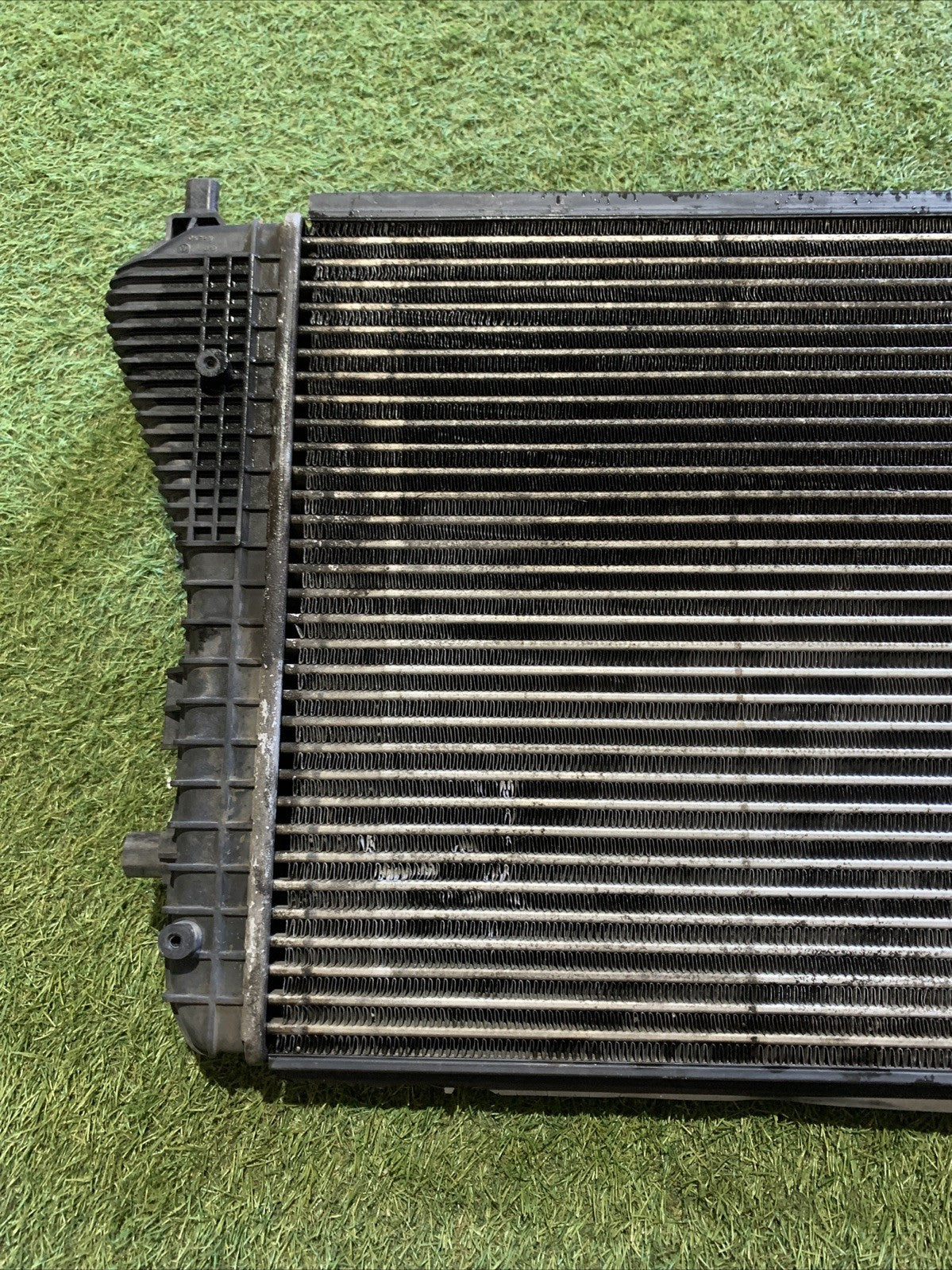 1K0145803E, RADIATORE INTERCOOLER VOLKSWAGEN GOLF 5 2.0 TDI