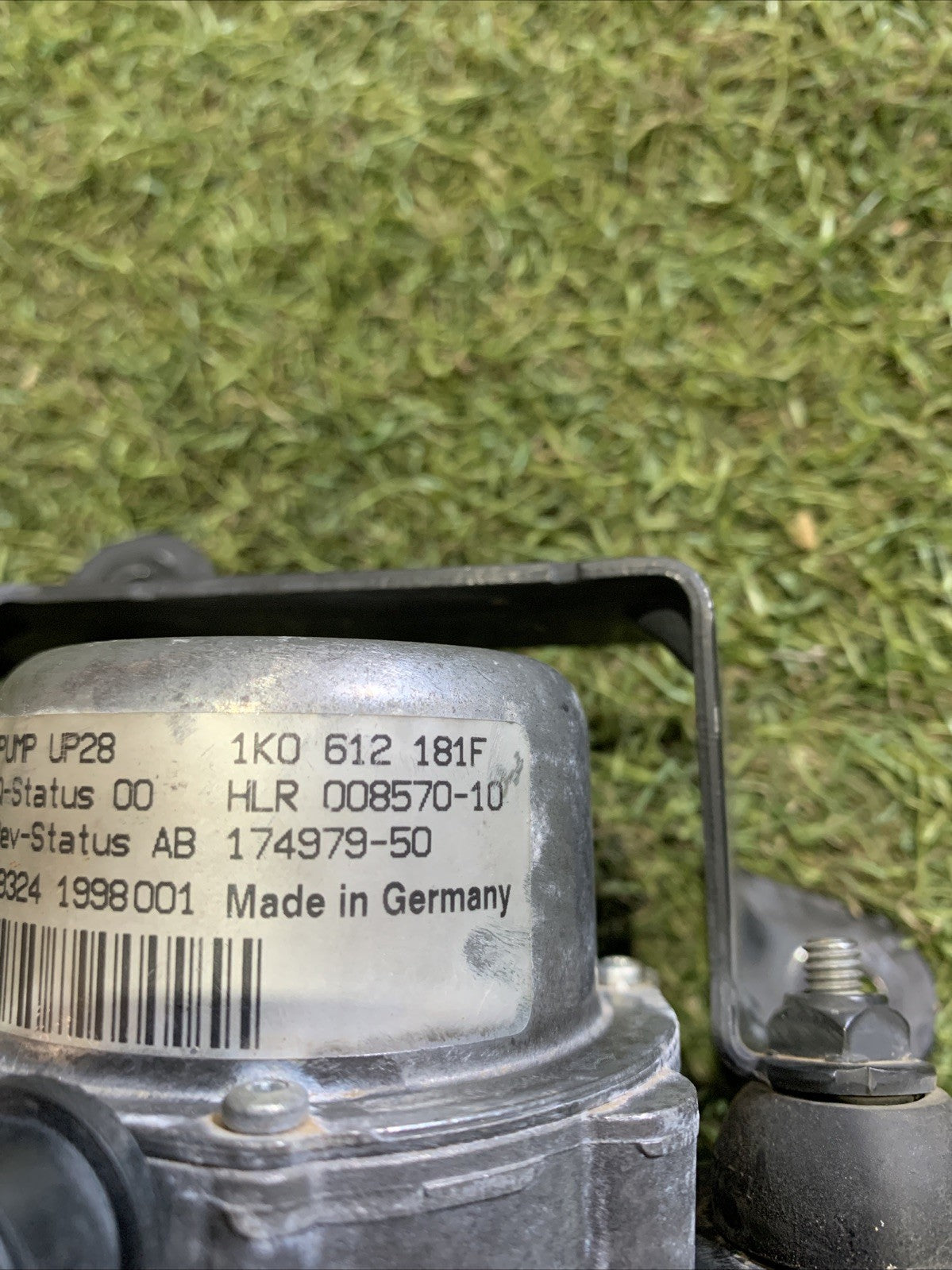 POMPA A VUOTO PER VOLKSWAGEN T-Roc Serie 1K0612181F DKR Benzina 1000 (17>)