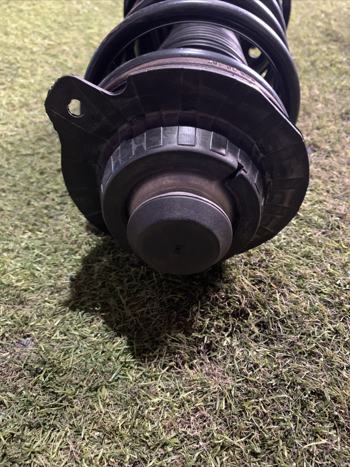 AMMORTIZZATORE ANTERIORE DESTRO PER ALFA ROMEO Giulietta 50523952 (2)