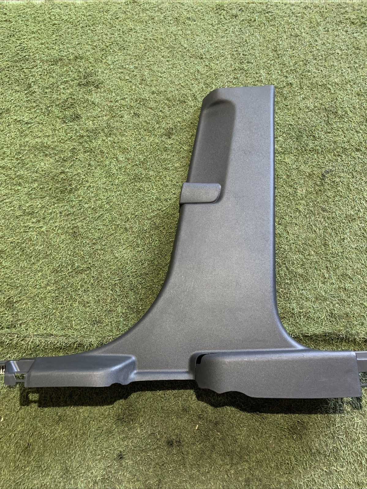 Rivestimento Montante Centrale Destro Ford Kuga 2022 LV4B-S243W06-A