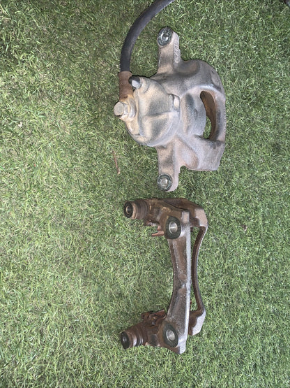 Pinza E Porta Pinza Freno Anteriore Sinistro Peugeot 107 1.0 Benzina Y01786