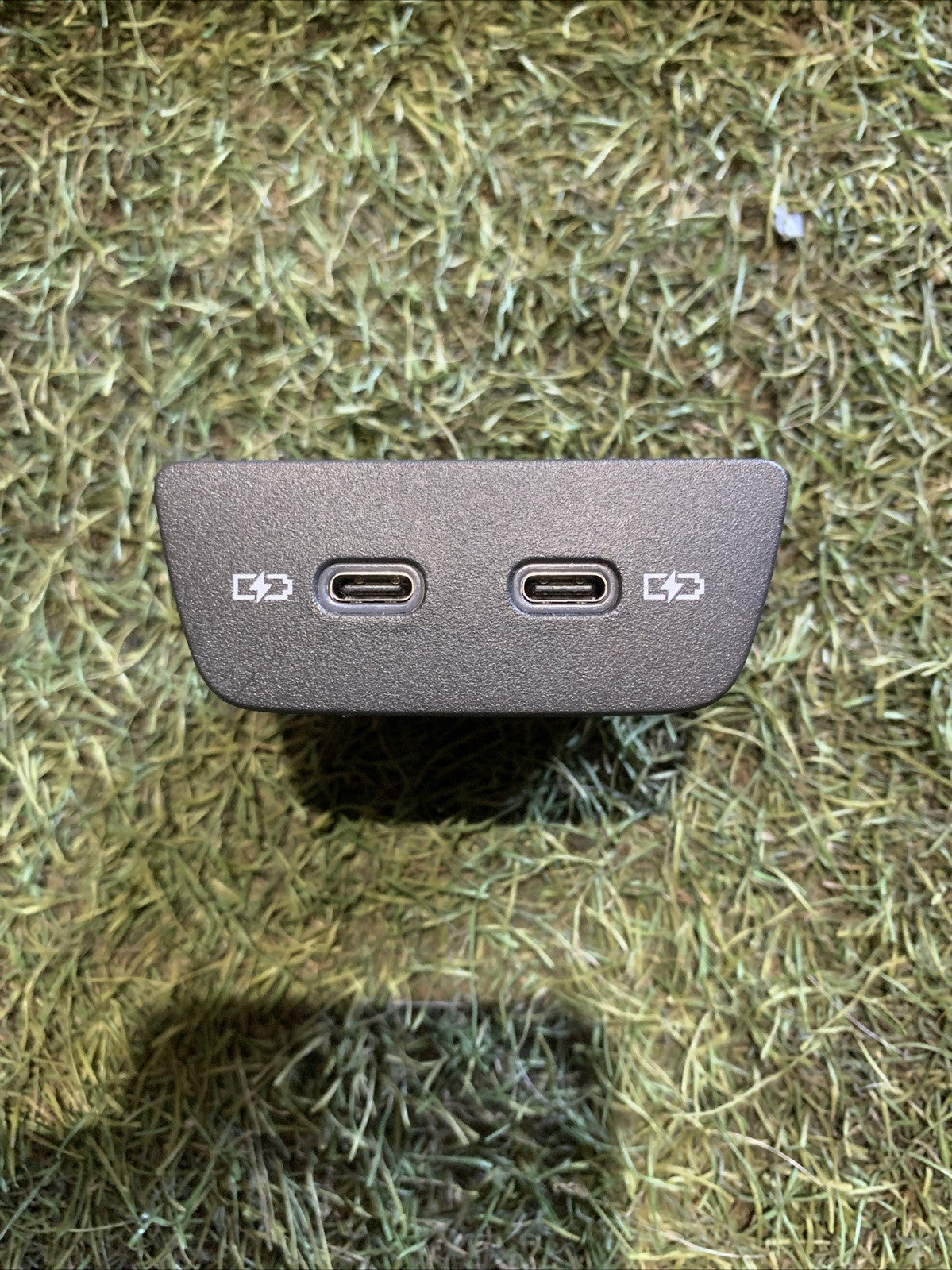 PORTE INGRESSO USB-C VOLKSWAGEN T-ROC 2023 2G6035718