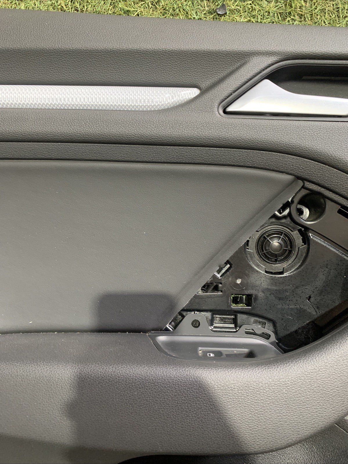 PANNELLO INTERNO PORTIERA POST SX AUDI A3 Serie (8V1) 8V4867305
