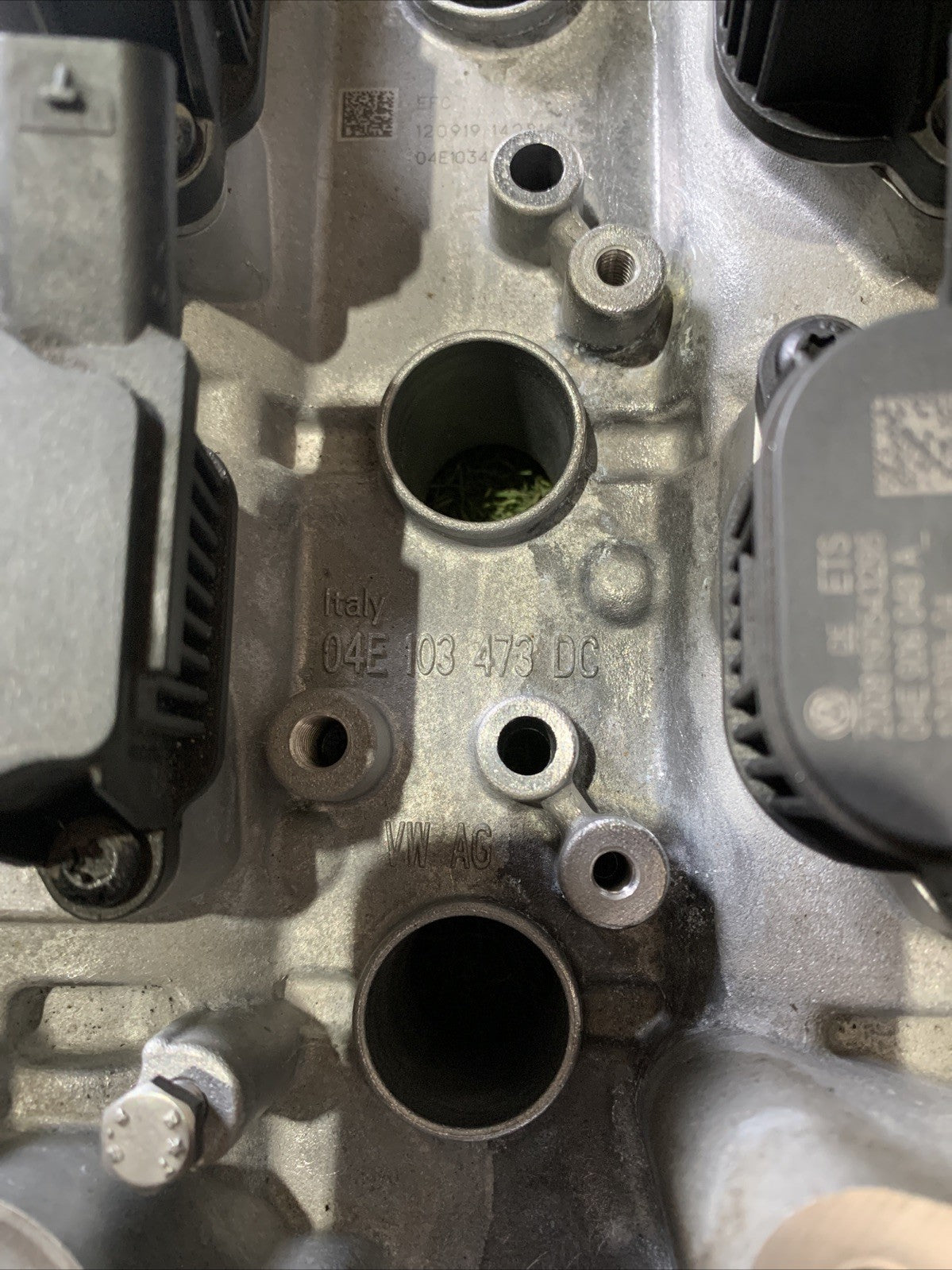 Coperchio Punterie Volkswagen Tiguan 2020 1.5 Benzina DPB 04E103473DC