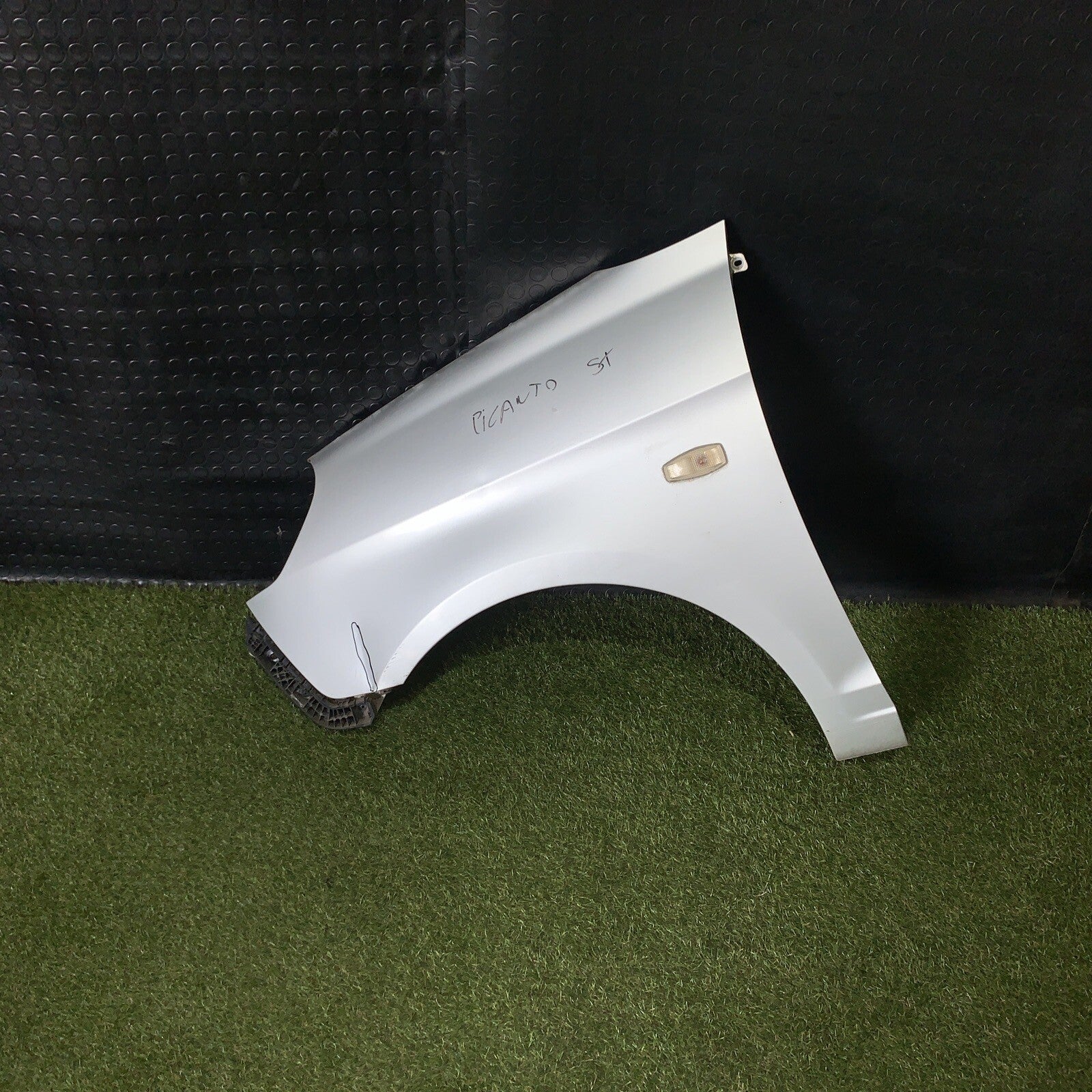 PARAFANGO ANTERIORE ANT LATO SINISTRO SX KIA PICANTO 1°