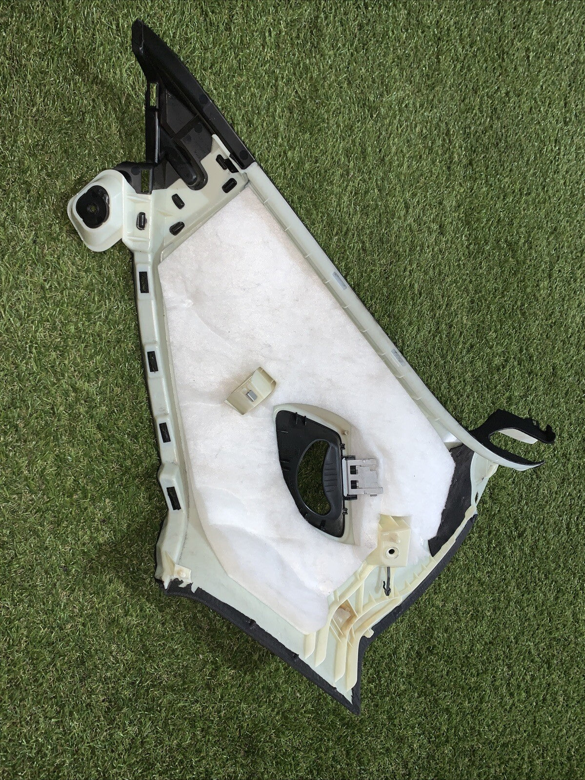 Rivestimento Colonna Posteriore Destra Audi Q7 2016 4M0867246