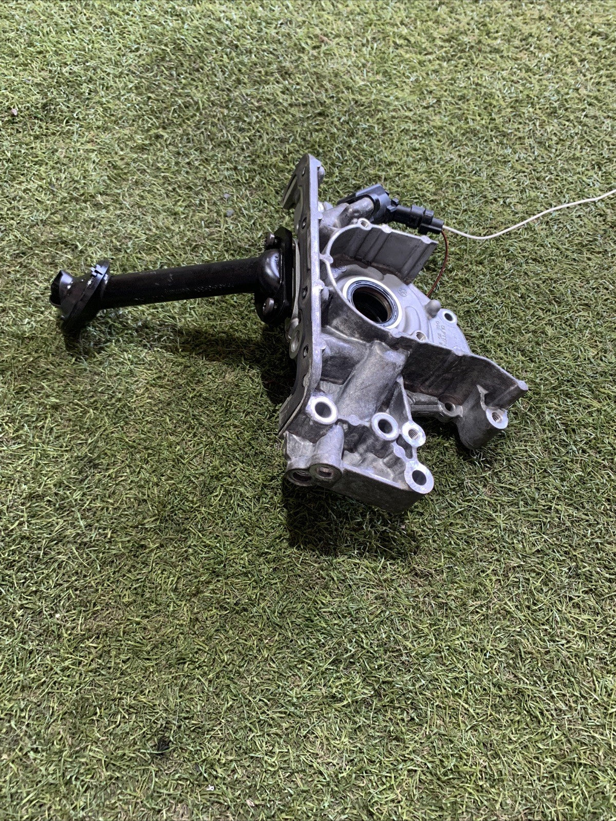 Pompa Olio Volkswagen T-Roc 1.0 Turbo Benzina DKR 04E115109AC