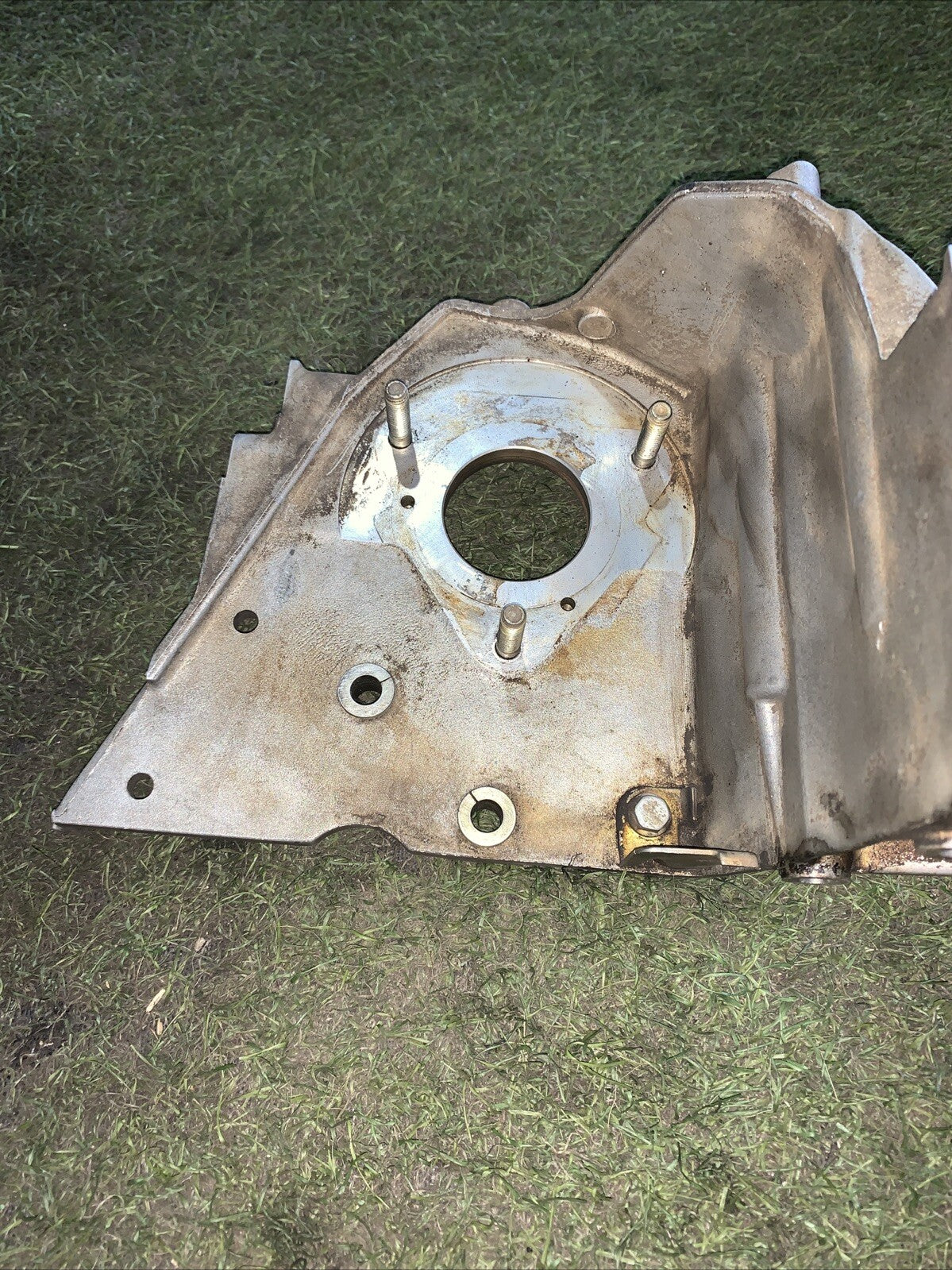 46767681 SUPPORTO POMPA GASOLIO MOTORE FIAT 1.9 JTD 186A8000