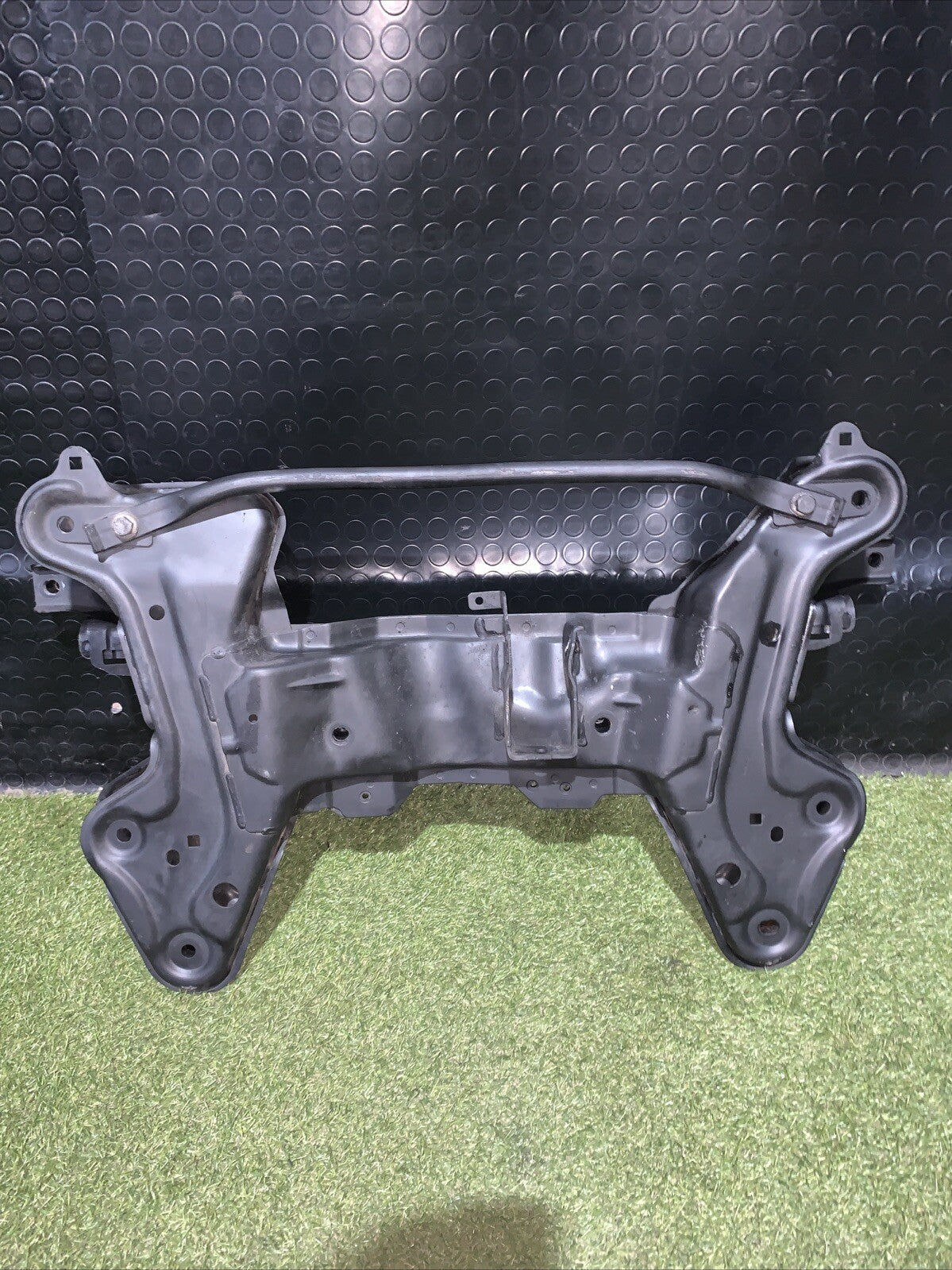 9804208180 CULLA MOTORE ASSALE ANTERIORE PEUGEOT 2008(2013  ) 1.6 HDI