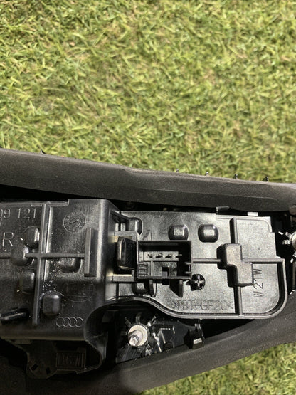 STOP FANALE POSTERIORE DX INTERNO PER AUDI A3  (2016 ) 5P 8V4945076