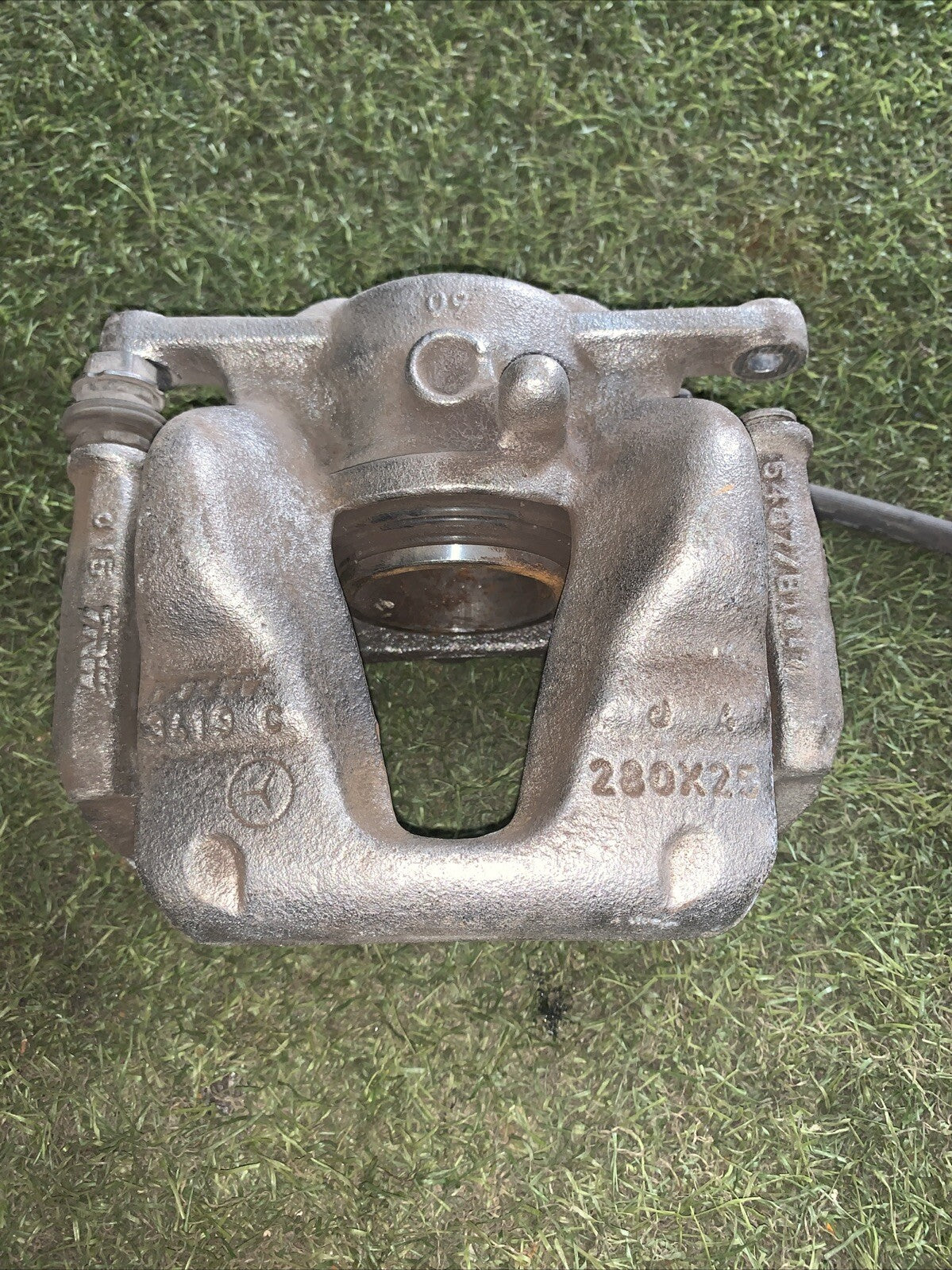 A0004216381 PINZA FRENO ANTERIORE SINISTRA MERCEDES CLASSE B 180 W246