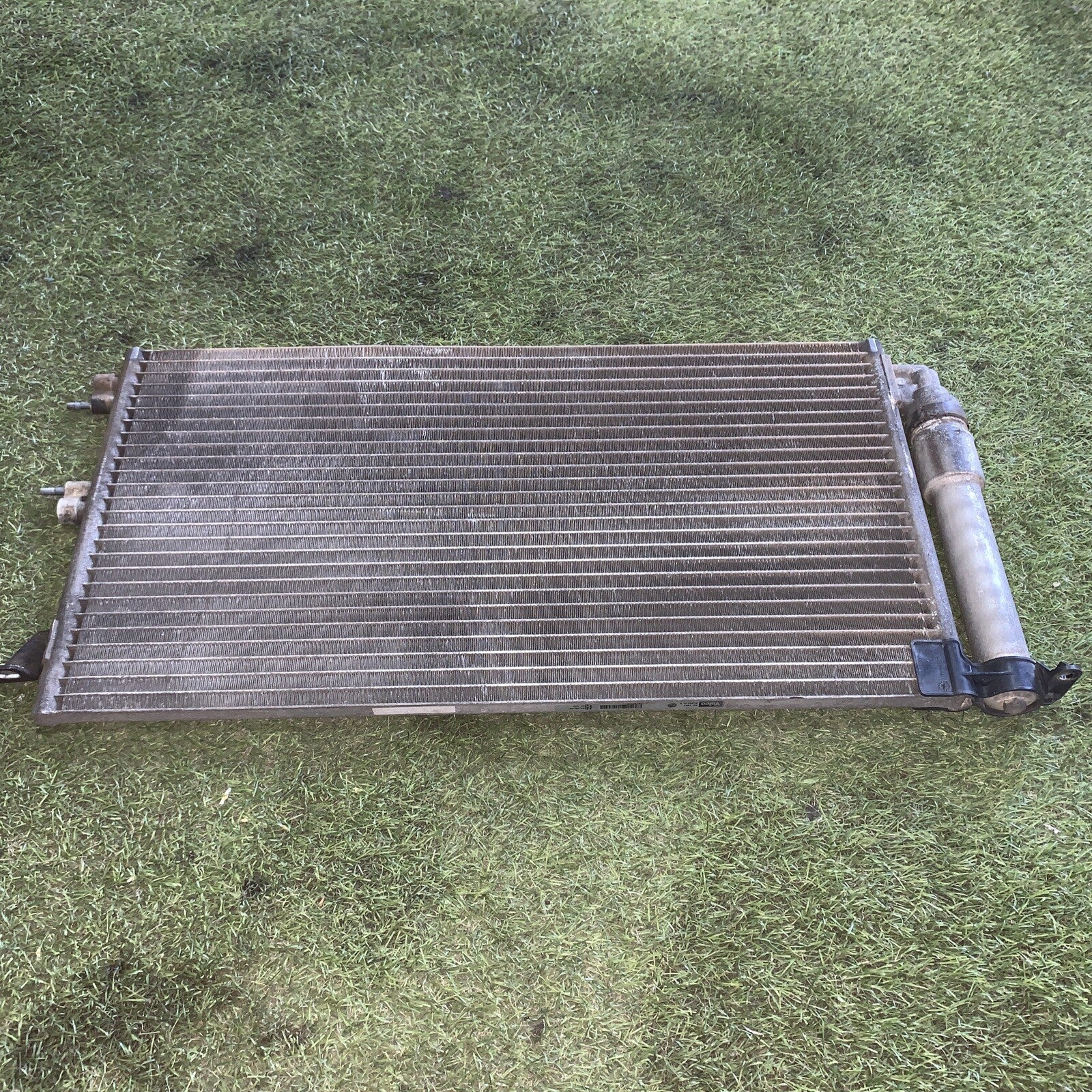 Condensatore Radiatore Aria Condizionata Fiat Panda 2003-2011 1.2 46798100