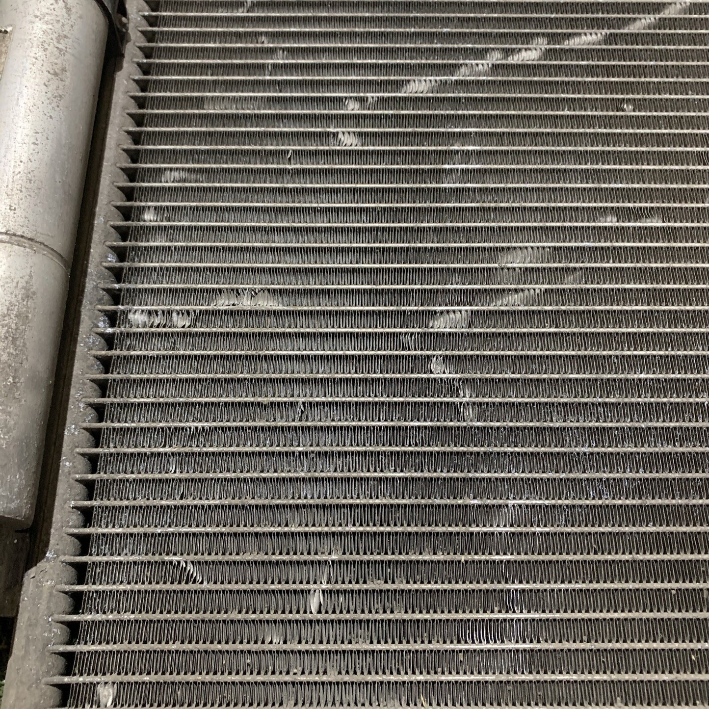 88450-0H010 CONDENSATORE RADIATORE CLIMATIZZATORE CLIMA A/C TOYOTA AYGO 1.4