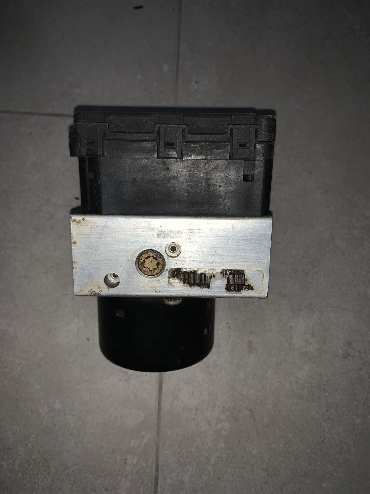 6X0614117+6X0907379B CENTRALINA POMPA ABS  SEAT = SKODA = VW