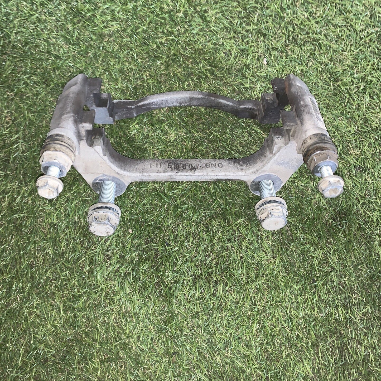 8V0615126A Porta Pinza Supporto Freno Anteriore Sx Tiguan 2.0 2019 5714F