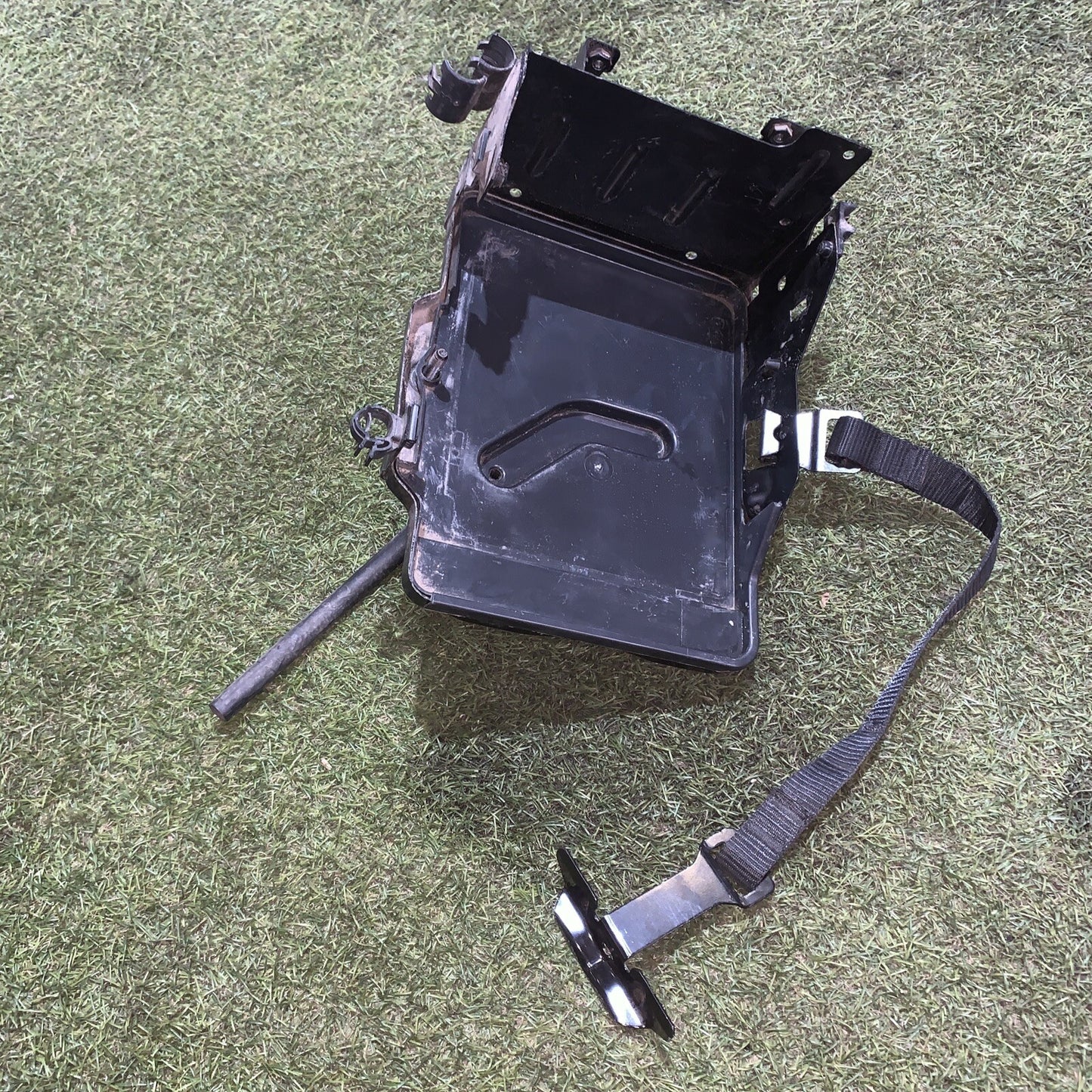 SUPPORTO BATTERIA + STAFFA ORIGINALE LANCIA YPSILON 312 1.2 BENZINA