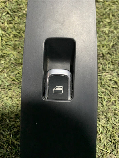 Pulsantiera Alzavetro Anteriore destra Audi A1 2010-2017 4H0959855A