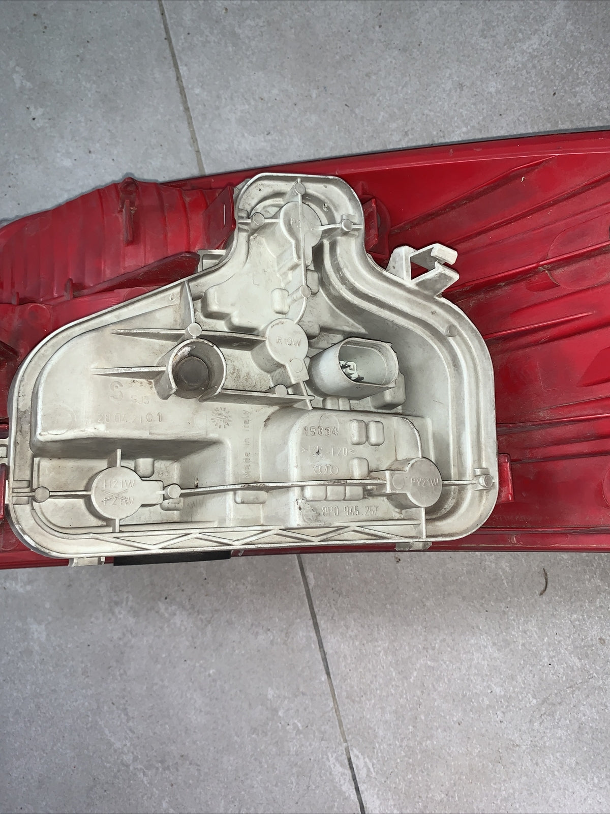 8P0945095 FARO FANALE POSTERIORE SINISTRO AUDI A3 3P