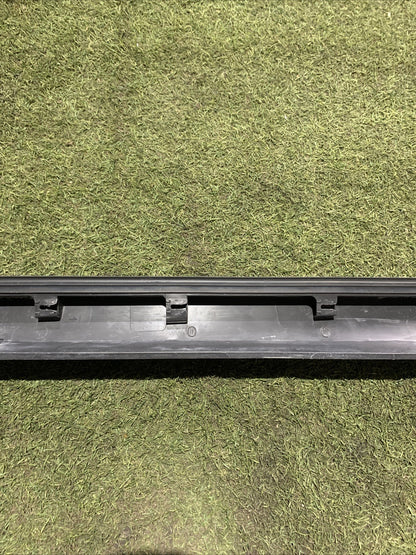 MINIGONNA LATERALE DESTRA PER VOLKSWAGEN T-CROSS Serie 2GM853856 (19>)