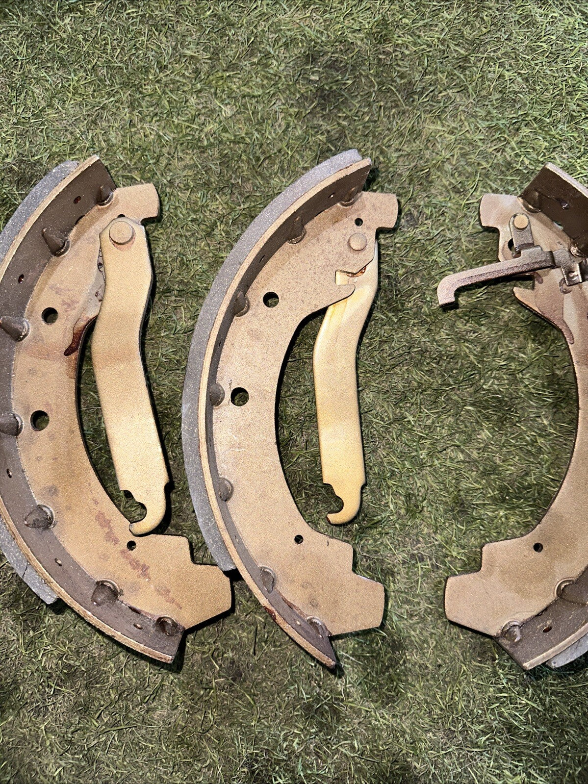 Kit ganasce freno Brembo Posteriore per VW TRANSPORTER LT 40-55 28-35 Oro 2