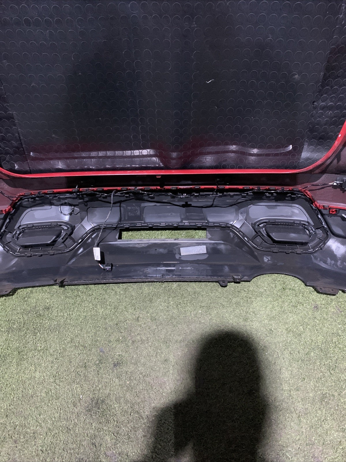 PARAURTI POSTERIORE CON SENSORI DI PARCHEGGIO SEAT ARONA 2024